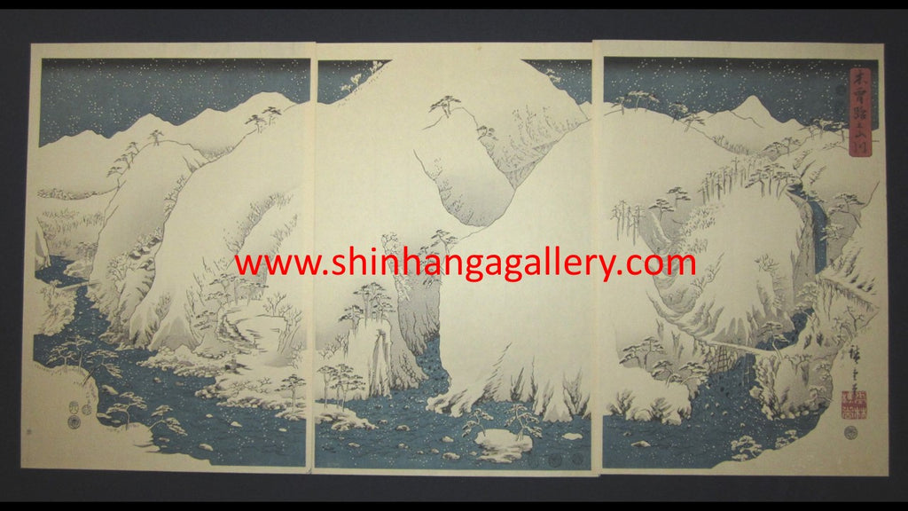 A Great Japanese Woodblock Print Triptych Hiroshige Uragawa Kisoji no Yamakawa Kiso Gorge in Snow (2)