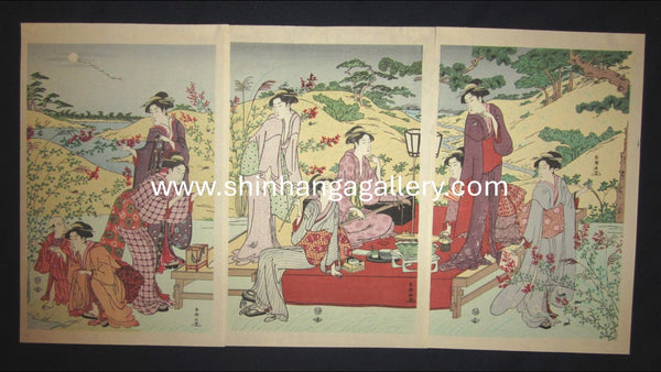 A Great Japanese Woodblock Print Triptych Katsukawa Shunchō Geisha Summer Night Relaxation