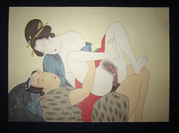 This is a very beautiful and special original Japanese Erotic woodblock print “Shunga” made in Taisho Era (1915-1927) IN EXCELLENT CONDITION. 