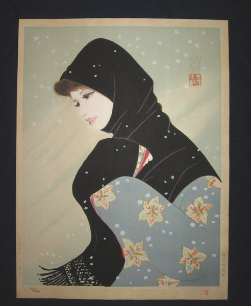 This is a Huge very beautiful, unique and LIMITED-NUMBER (72/450) original Japanese woodblock print masterpiece “Blizzard” signed by the famous Showa Shin-Hanga woodblock print master Iwata Sentaro (1901-1974) published by the famous printmaker YuYuDo in 1970s IN EXCELLENT CONDITION. 