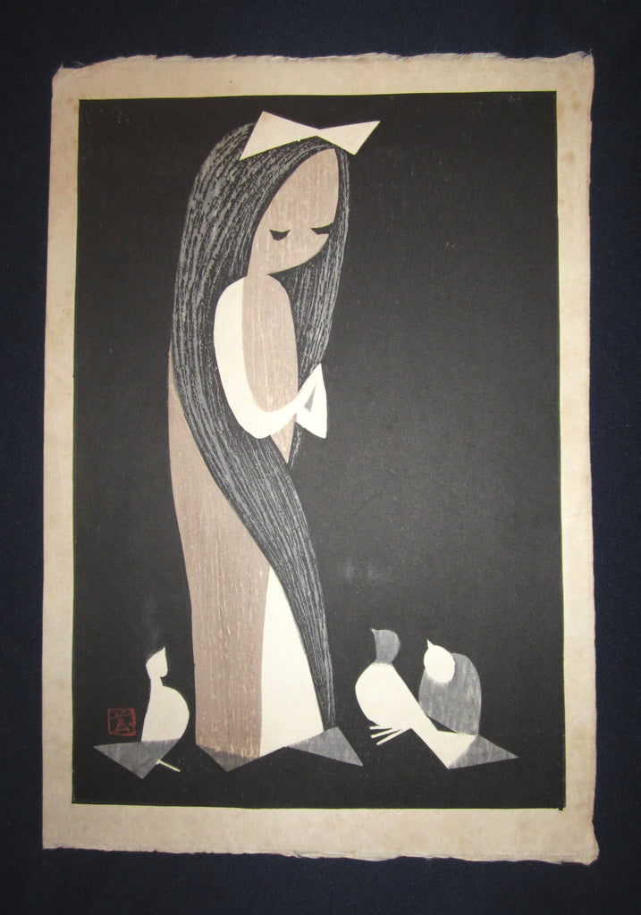 This is a very beautiful, colorful and rare original Japanese woodblock print “Bird Feed” PENCIL SIGNED by the Famous Taisho/Showa Shin Hanga woodblock print master Kaoru Kawano (1916-1965) made in Showa Era. 