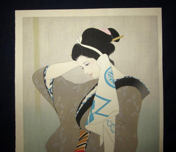 A Great Orig Japanese Woodblock Print Iwata Sentaro Bijin Beauty after Bath