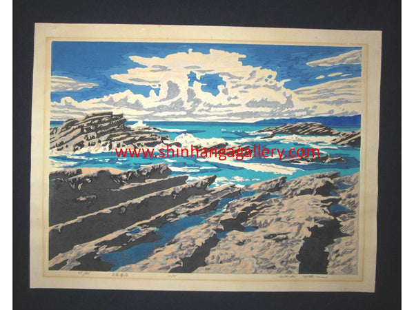 This is a HUGE very lovely, beautiful and LIMITED-NUMBER (25/85) original Japanese woodblock print “Nichinan Coast” PENCIL SIGNED by the Showa Shin Hanga woodblock artist Hitoshi Ueda (1933-) made in 1988 IN EXCELLENT CONDITION.  